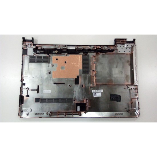 Dell Inspiron 3558 Notebook Alt Kasa